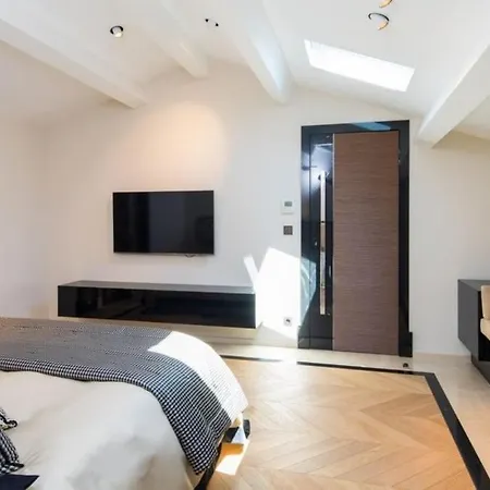 Apartmán New With An Amazing View Saint Tropez