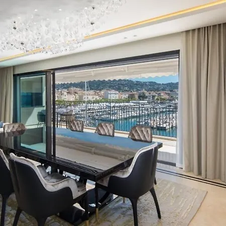 New With An Amazing View Saint-Tropez