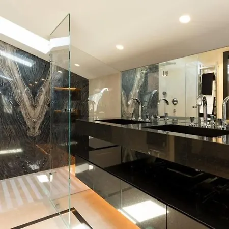 Apartman New With An Amazing View Saint-Tropez